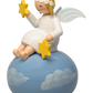 Engel mit Margeritenkranz auf Wolke