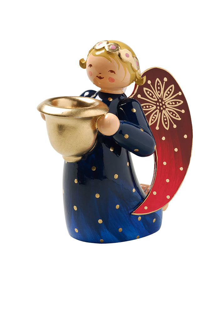 Angel richly painted, kneeling